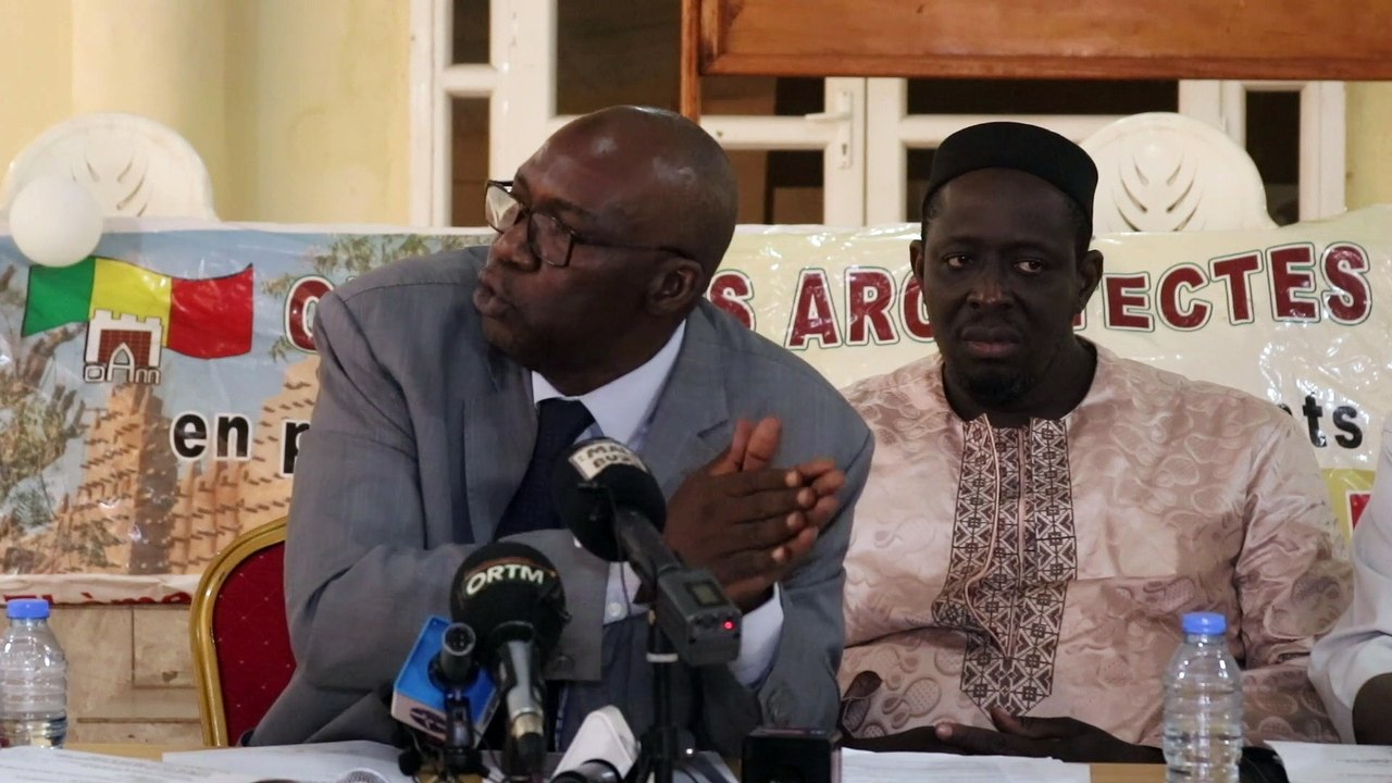 L'Ordre des Architectes souhaite que la formation des Architectes au Mali soit conforme aux standarts internationaux édités par l'Union Internationale des Architectes (UIA)