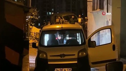 Eyüpsultan’da polisin kovaladığı aracın bagajından cephanelik çıktı