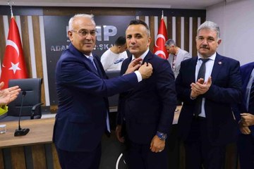 Adana'da Zafer Partisi'nden istifa edenler MHP'ye katıldı