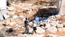 Des civils juifs armés en Israël ont attaqué des villages palestiniens