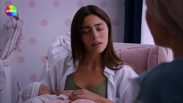 Sıla Türkoğlu'nun yıllar önceki estetiksiz hali ortaya çıktı