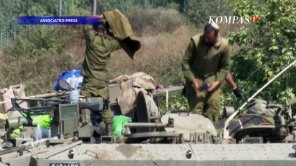 下载视频: Penampakan Tank Israel Berjejer di Perbatasan Lebanon