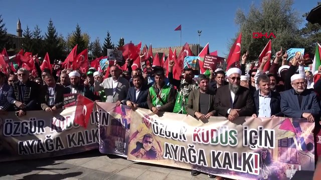Erzurum'da İsrail'i protesto etmek için gıyabi cenaze namazı kılındı