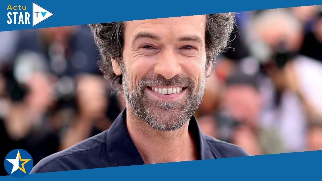 Romain Duris changé par "le fait d'être père" : désir d'une vie de famille différente, ses confidenc