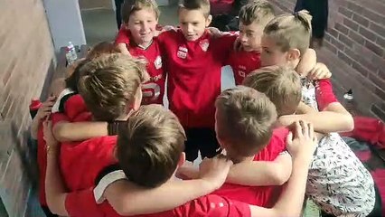 Traditionnel chant de la victoire U12/1 (1-7) face à Lille antillais