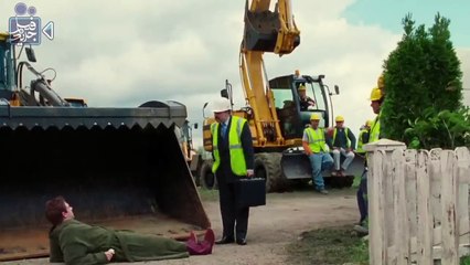 تم اختطافه من الفضائيين وبعد الاف السنين عاد الى الأرض باعتباره الناجي الوحيد The hitchhiker's