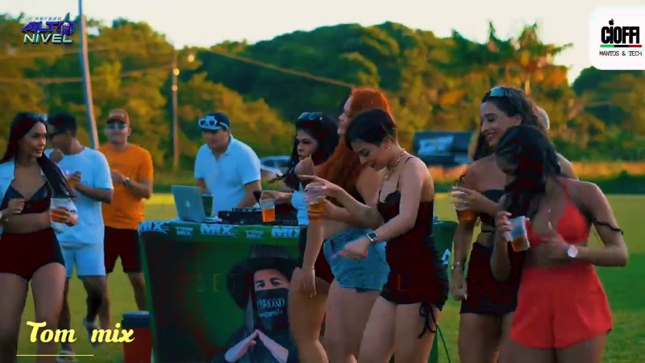 Dj Tom Mix e Mc Logan Pancadao