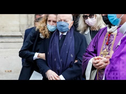 Obsèques de Lise Toubon : Jacques Toubon entouré, Claude Chirac et son mari présents