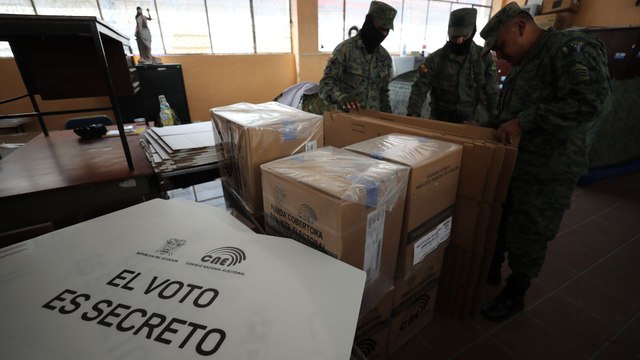 Todo listo en Ecuador para el desarrollo de la segunda vuelta presidencial entre Daniel Noboa y Luisa González