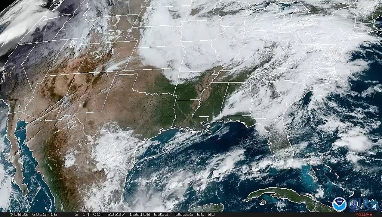 IMAGENS de satélite mostram trajetória da sombra da lua na terra durante ECLIPSE