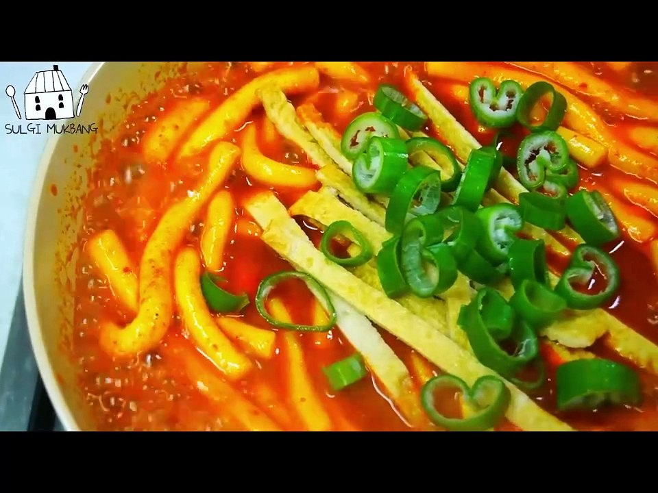ASMR MUKBANG| Eating Korean Noodle Tteokbokki, Fried flat dumplings.