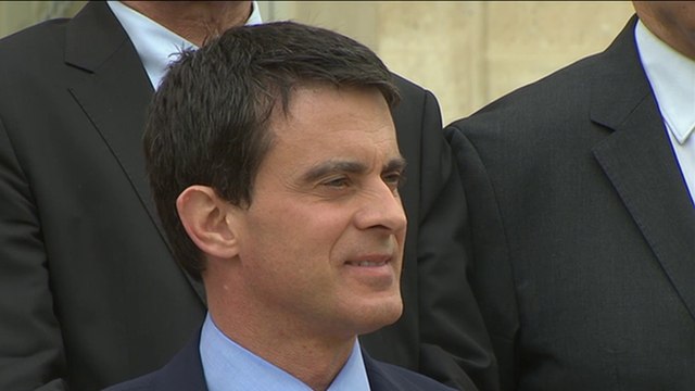 Attentat à Arras : Manuel Valls se livre après l'assassinat du professeur