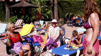 Benidorm S05E01: New Beginnings 🌞