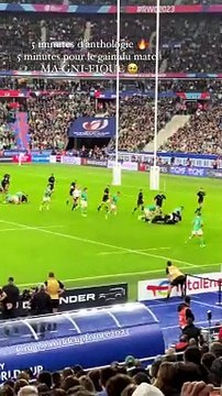 Ils ont pu assister à la victoire de la Nouvelle-ZélandeMarine Lorphelin et son nouveau chéri à un match du rugby le 14 octobre 2023.