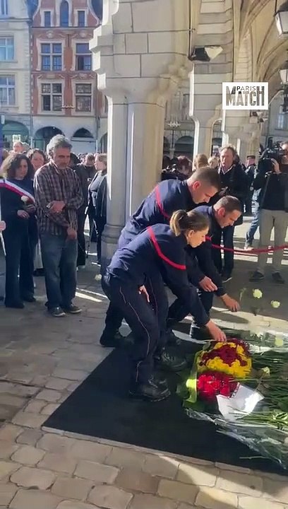 Arras rend hommage à Dominique Bernard, assassiné le 13 octobre
