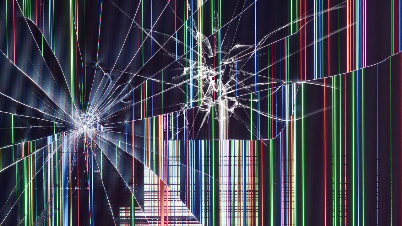 Unleash the Laughter: Epic Broken Screen Prank in Stunning 4K UHD ...