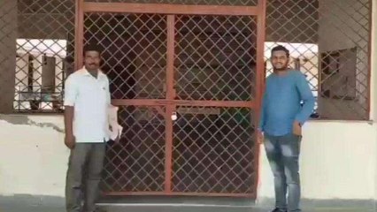 बड़वानी: अचानक क्लास की स्थगित,प्रबंधन की लापरवाही से परेशान हुए छात्र