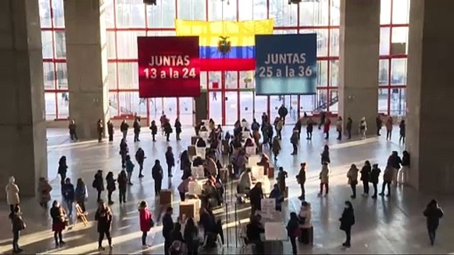 La votación en elecciones de Ecuador en Madrid se salda con gran participación