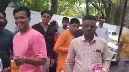 धार: उमंग सिंगार को फिर मिला टिकिट,समर्थकों ने मनाया जश्न