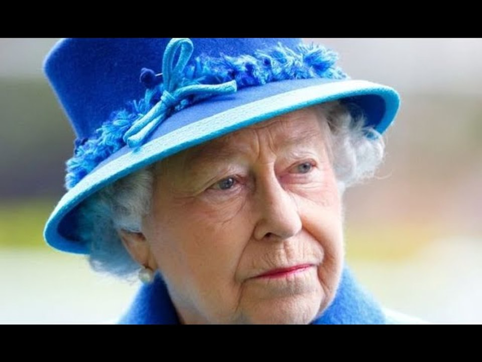 Queen forced to realise she must be 'more careful' as COP26 pull out sparks concerns