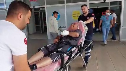 Samsun'da fayans keserken eline saplanan spiral taşıyla hastaneye kaldırıldı