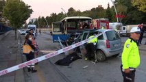 Ankara'da Otomobil ile Dolmuş Çarpıştı: 1 Ölü, 14 Yaralı