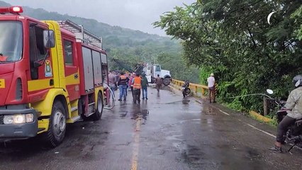 Download Video: Muerte de migrantes al caer autobús en abismo en Honduras