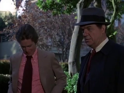 Las calles de San Francisco 2 Temporada Capitulo 13 Anciano delincuente