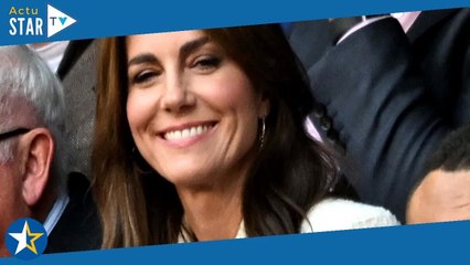 Kate Middleton  cette apparition remarquée de la princesse de Galles au Stade Vélodrome, dans une t
