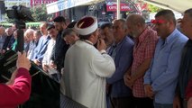 Fatih Karagümrük Spor Kulübü Müdürü Yunus Yıldız'ın cenazesi düzenlenen törenle defnedildi
