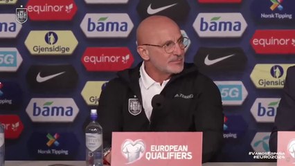 Rueda de prensa de De la Fuente tras el Noruega-España