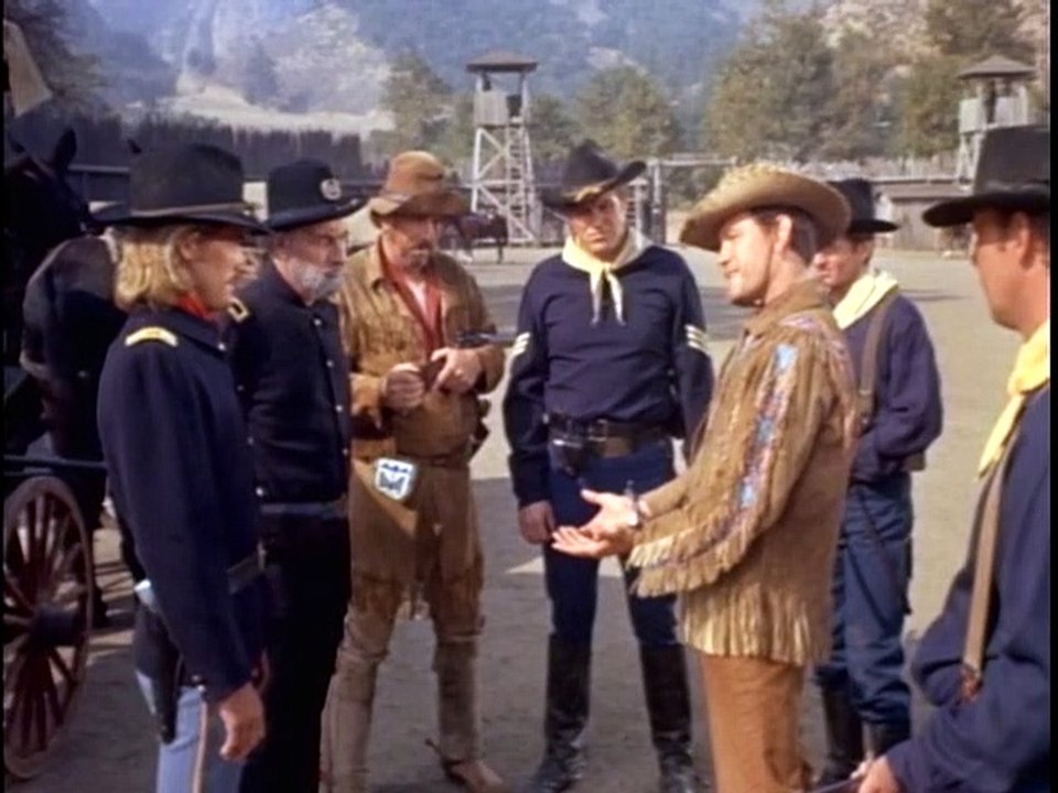 Custer - E17: Pursued