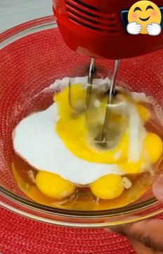 Aprenda a Fazer o Bolo de Chocolate Fofinho Perfeito!