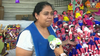 Las muñecas de cartón, a un paso de desaparecer