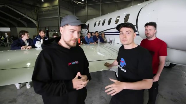 Last To Take Hand Off Jet, Keeps It! ||Mrbeast