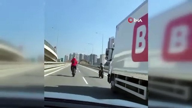 Kuzey Marmara Otoyolu'nda Tehlikeli Motosiklet Şovu