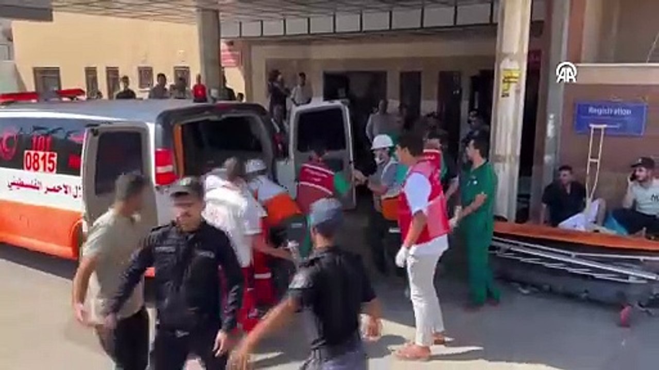 Pakistan'dan Gazze'yi bombalayan İsrail'e sert...
