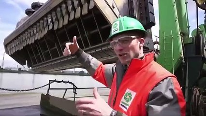 Le Canal de Suez, un chantier de l'extrême