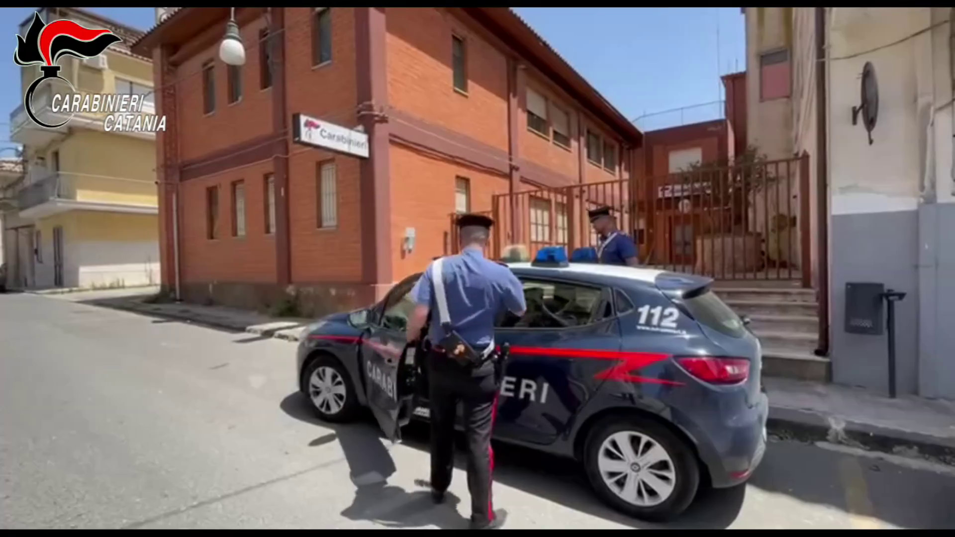 Video Un preside ai domiciliari per molestie sessuali nel catanese