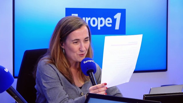 Hommage à Dominique Bernard, professeur tué vendredi dans une attaque islamiste à Arras, minute de silence aujourd'hui dans les établissements scolaires