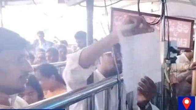 ఎన్టీఆర్ జిల్లా: దుర్గమ్మ గుడిపై భక్తుల ఆగ్రహం