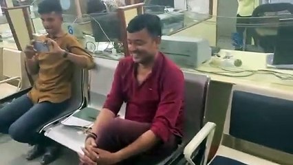 Video: लग्जरी कार में गुप्त तहखाना... करोड़ों रुपए देख चौके पुलिसवाले, मशीनों से गिननी पड़ी नकदी
