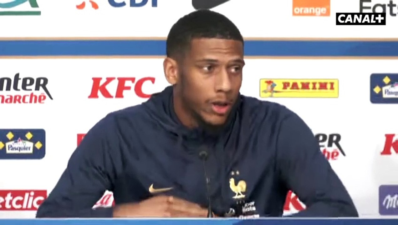 Equipe de France : Jean-Clair Todibo, mort rire pendant la minute de silence vendredi soir s'explique : "C'était simplement un rire nerveux. Pas de méprise !"