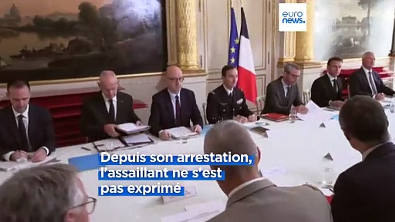 France : minute de silence dans collèges et lycées et hommage au professeur assassiné à Arras