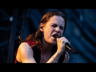 Christine and the Queens "malade", annule sa tournée à la dernière minute