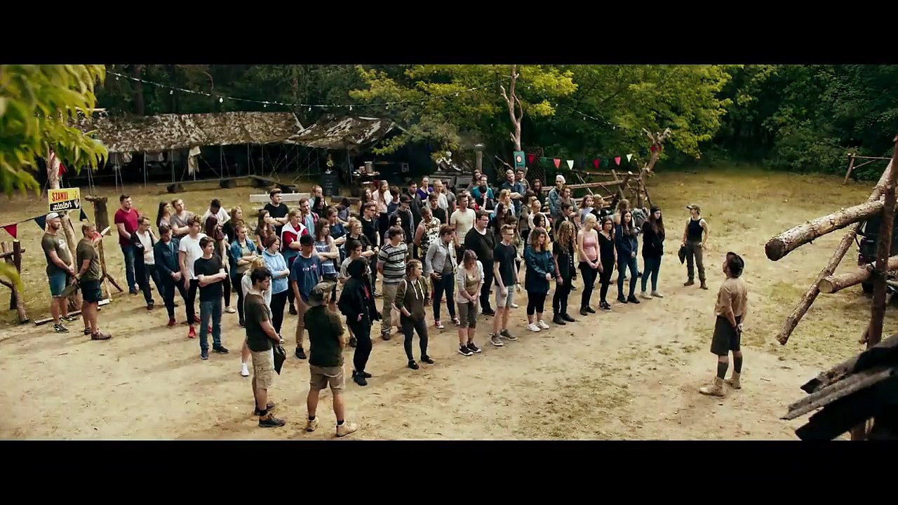 Nobody Sleeps in the Woods Tonight Bande-annonce (TR)