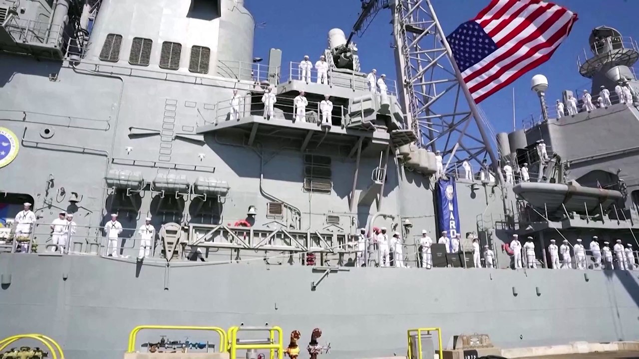 What US aircraft carriers bring to the Middle East