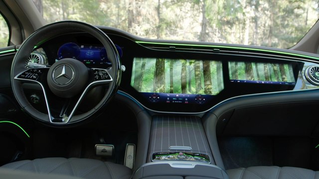 Mercedes-Maybach EQS 680 SUV Interior Design in Velvet Brown