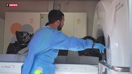 Israël : le difficile travail d'identification des corps