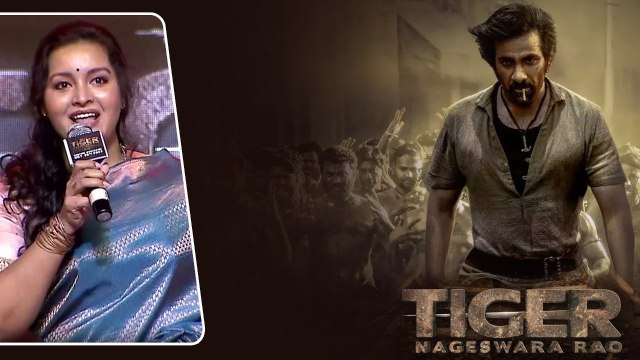 Raviteja గురించి మాట్లాడుతూ Renu Desai ఎమోషనల్ | Tiger Nageswara Rao | Filmibeat Telugu